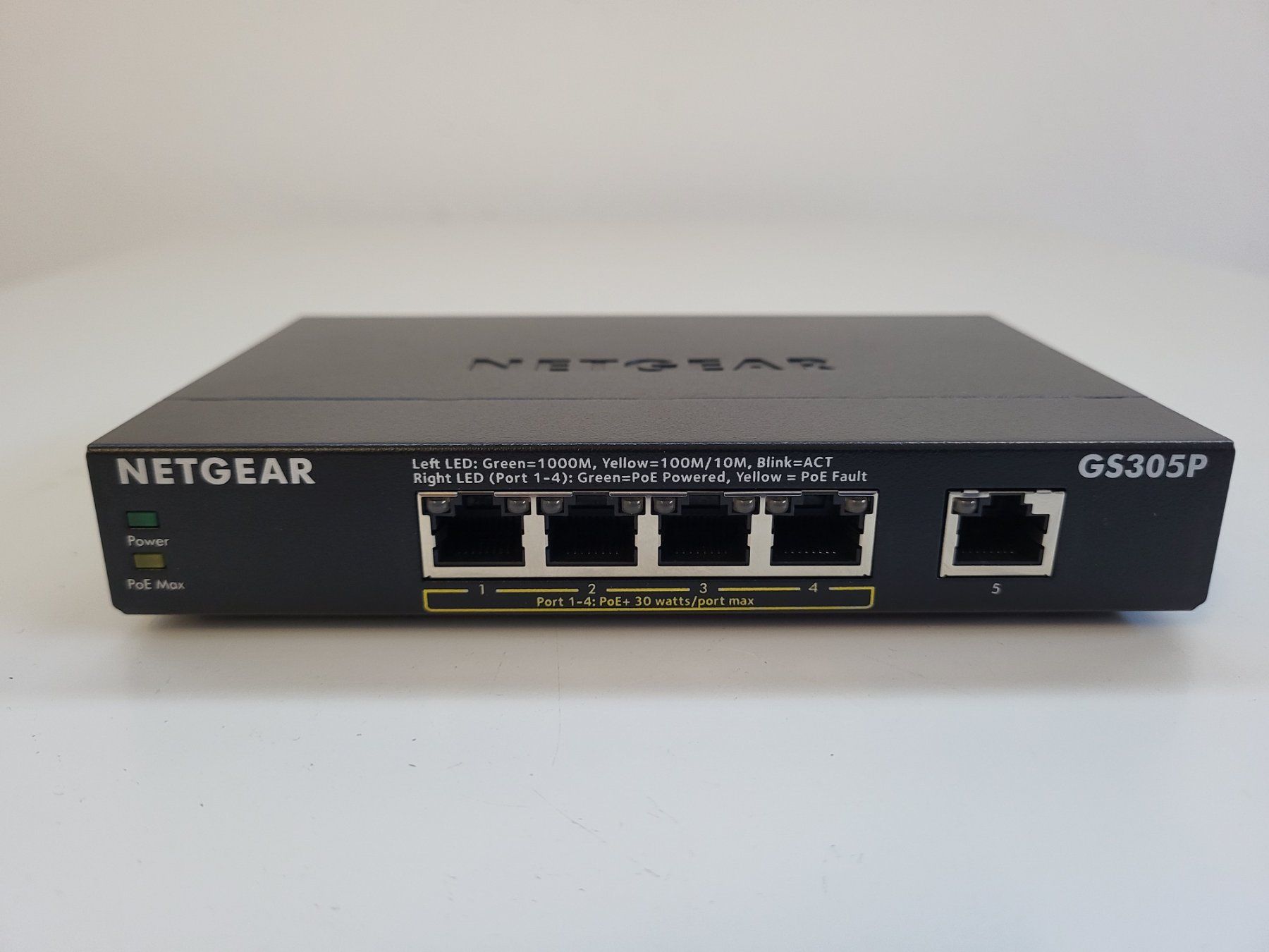 Netgear Hubs & Switches: Netgear GS305Pv2 – Gebraucht aus Brügg BE von POU-BELLE 2