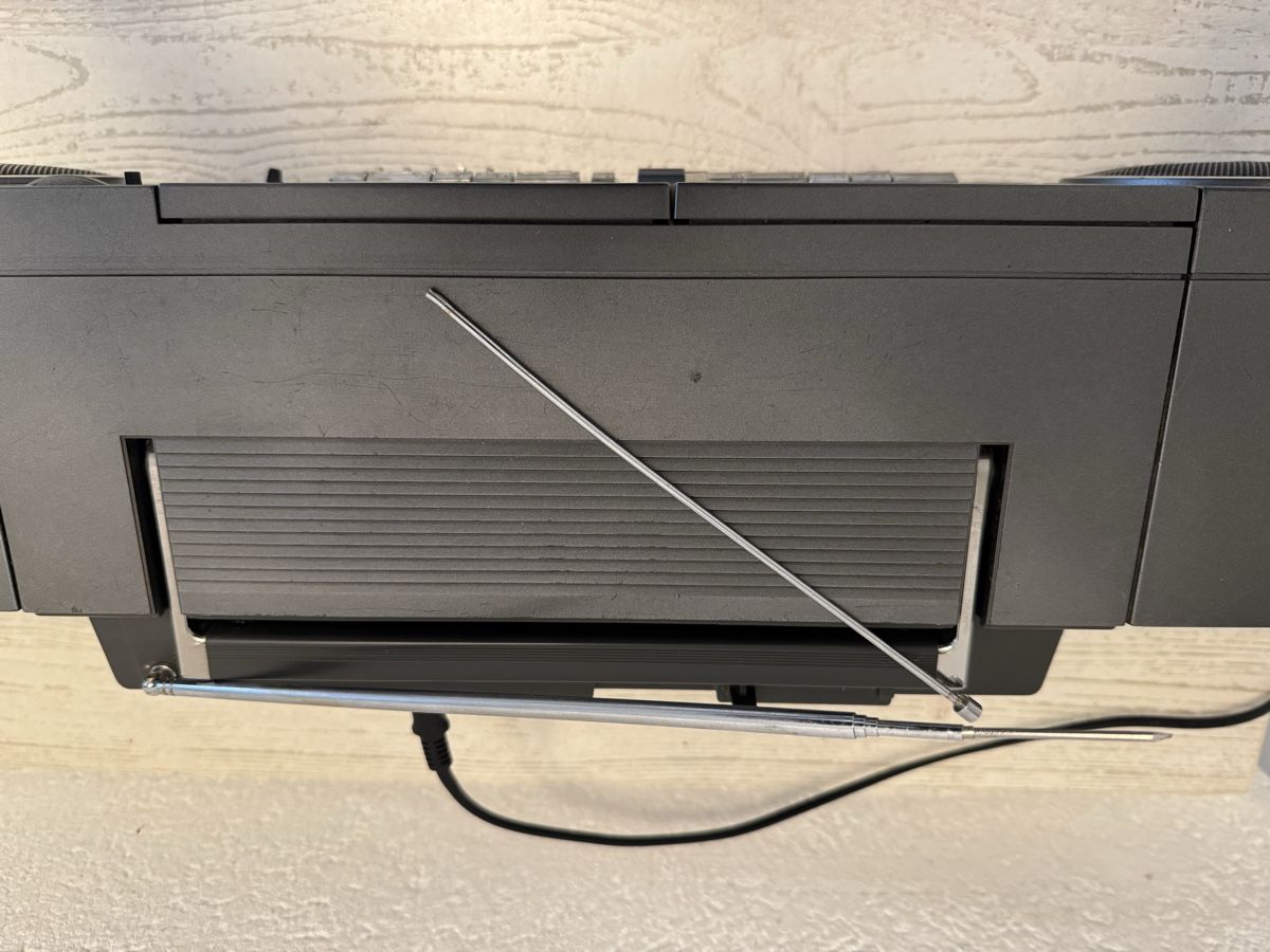 Sharp Radios: sharp qt90 boombox radio – Defekt aus Zunzgen von milesdavis76 4