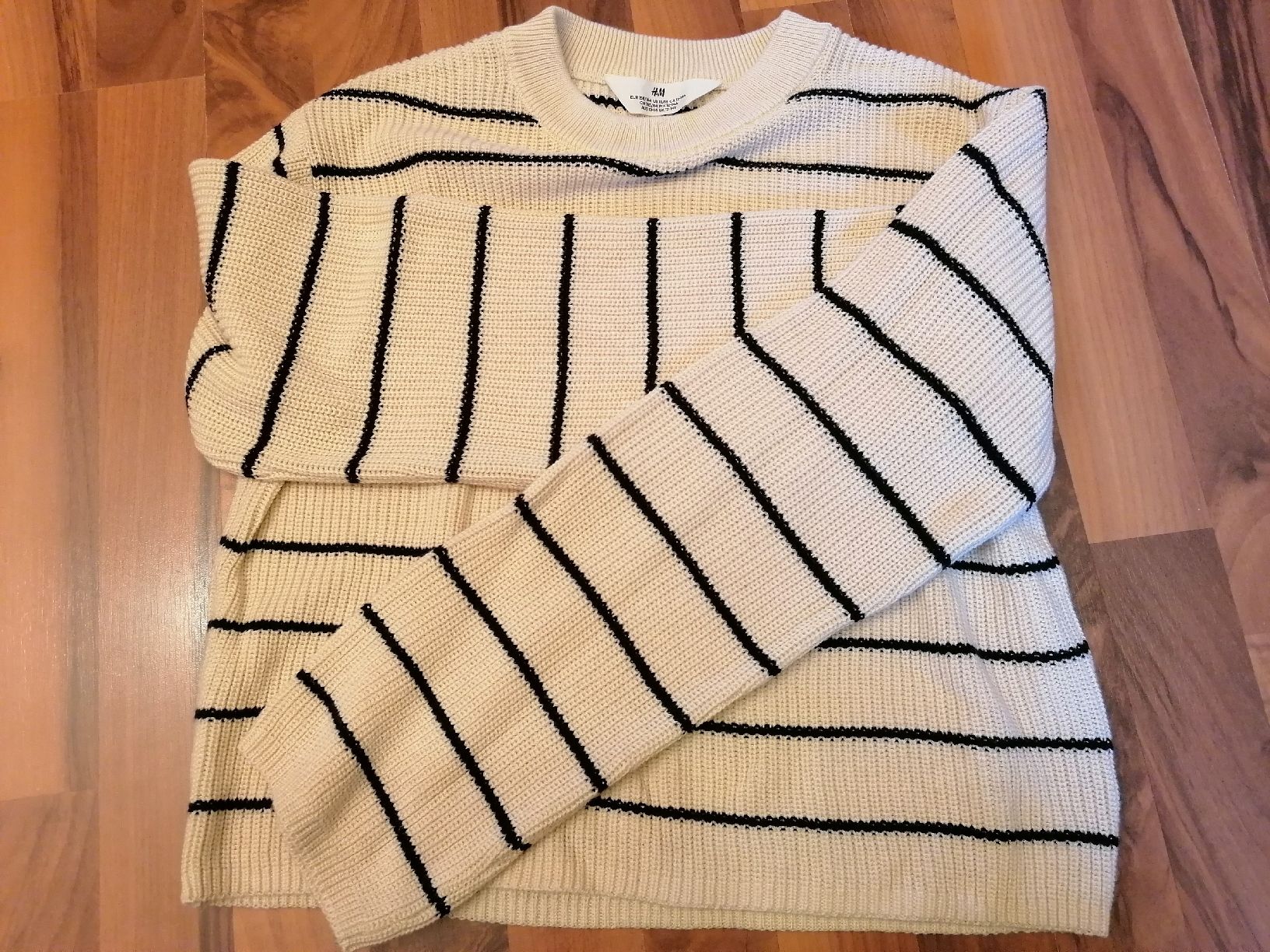 H&M Lotti & Set di vestiti: H&M Pulli-Set, 3 Stück, Gr. 158-170 – Usato da Wahlen b. Laufen venduto da Aweiss 5