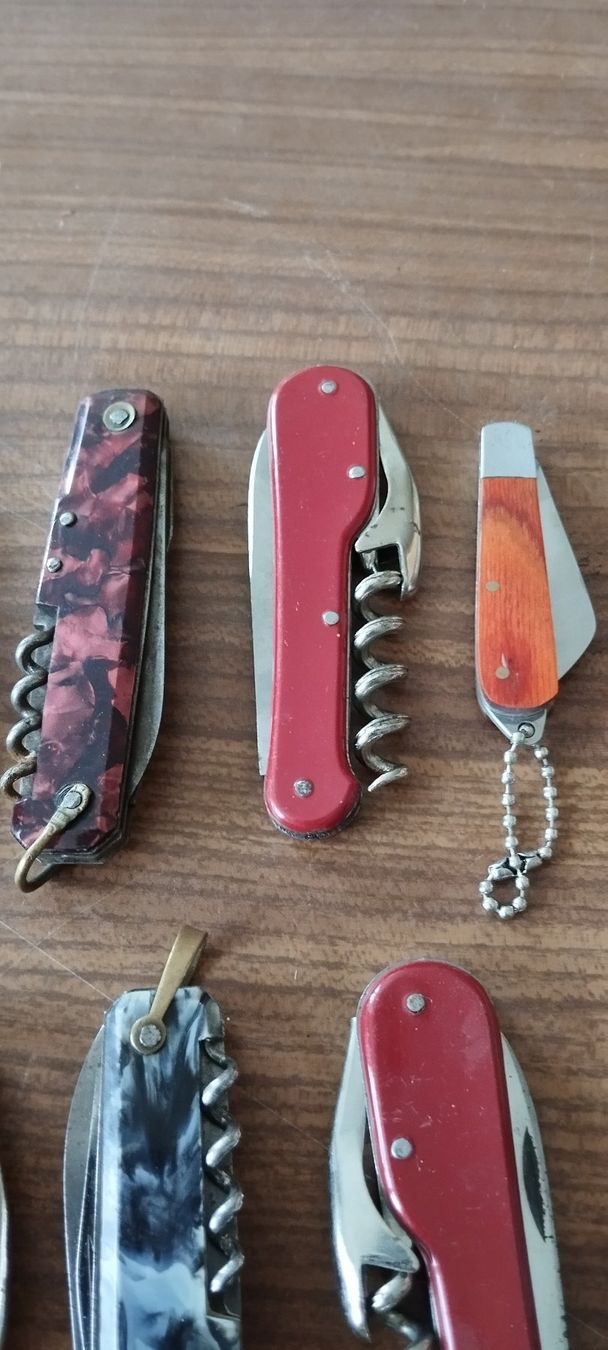 Taschenmesser: Lot de couteaux – Gebraucht aus La Chaux-de-Fonds von jac_9llg 4