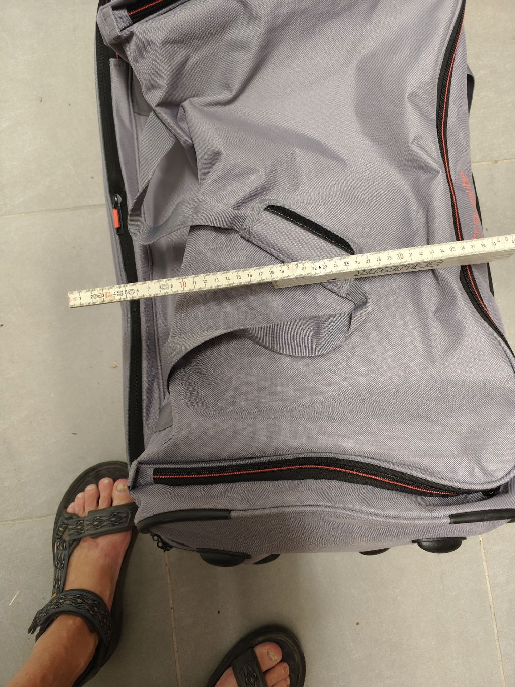 Sacs: Reisetasche mit Räder – Neuf (Voir description) à Oftringen par pac49 4