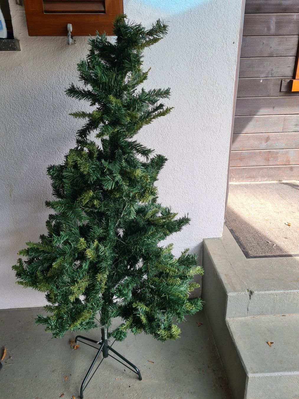 Alle Dekorationen: Tannenbaum 160cm (künstlich) – Neu (gemäss Beschreibung) aus Bitsch von Bpetzi