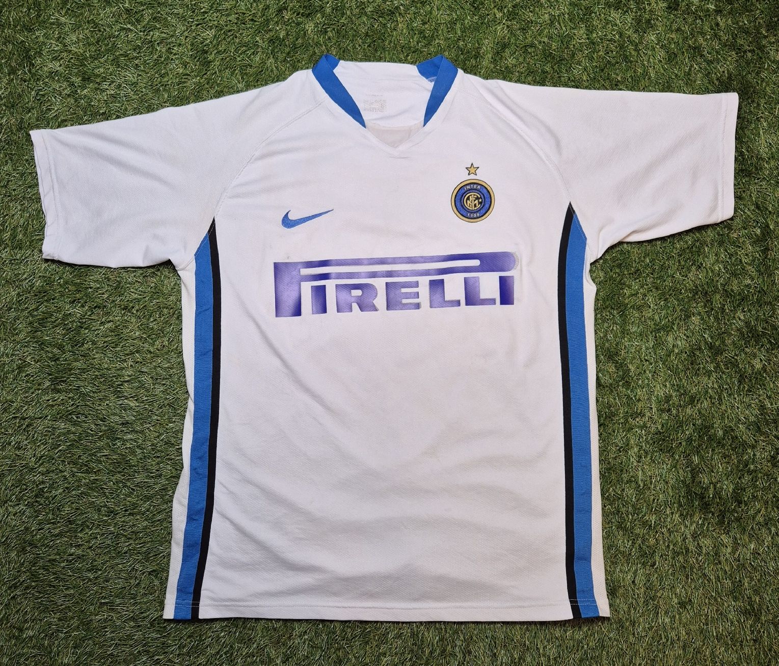 Nike Canottiere & Pantaloni: Inter 06/07 Trikot Away #8 Ibrahimovic Original M – Usato da Birr venduto da Hombrero 4