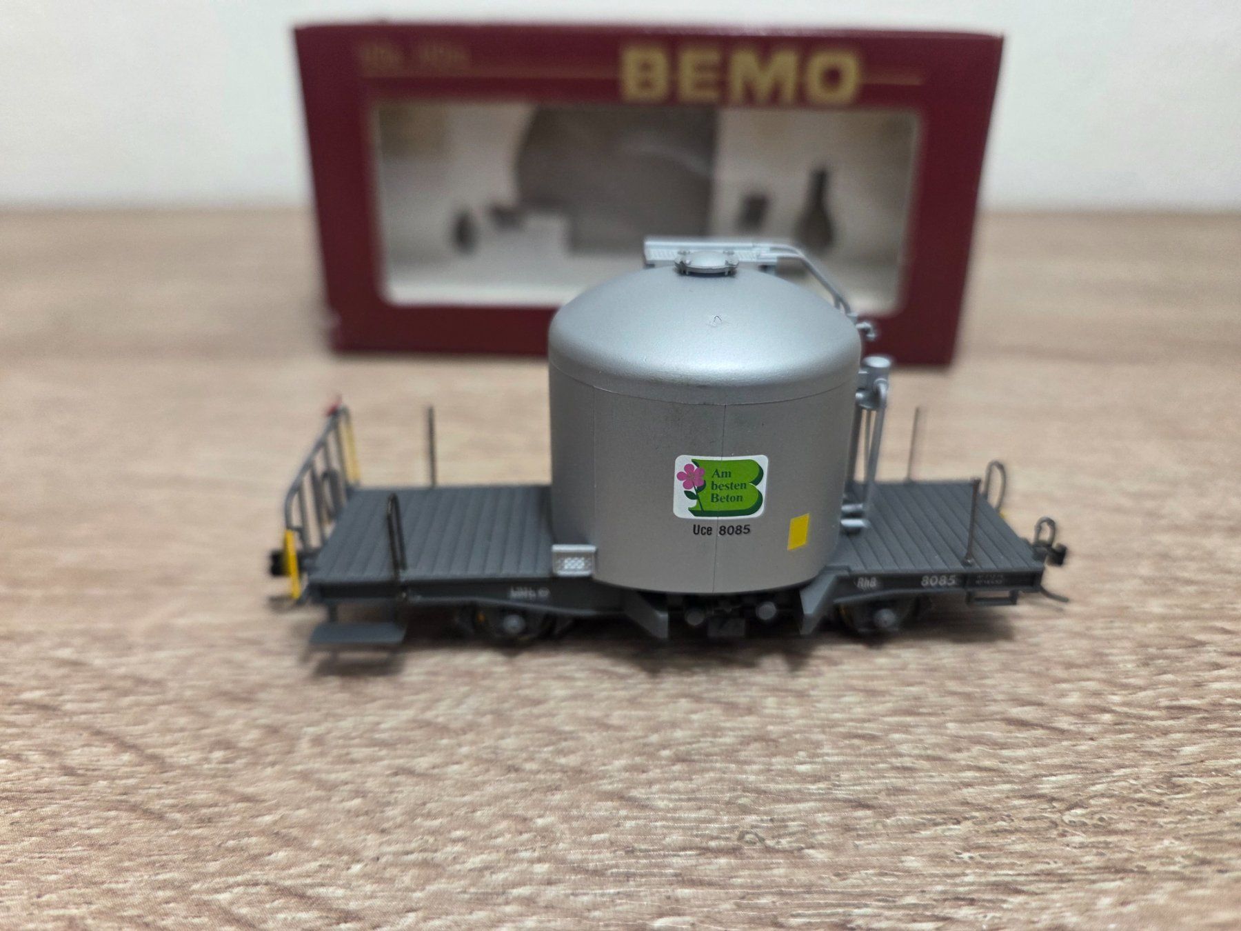 Bemo Trains électriques: Bemo 2260.115 Zementtransportwagen RhB H0m – D'occasion à St-Aubin-Sauges par Lo_Go 1