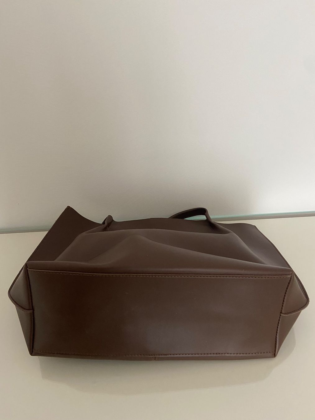 Taschen für Damen: Braune Handtasche aus Kunstleder – Neu (gemäss Beschreibung) aus Dielsdorf von lor_j5qt 4
