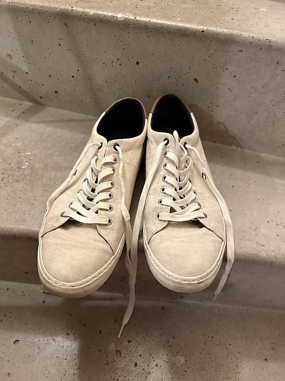 Scarpe da uomo: Tommy Hilfiger Textile Sneakers Gr. 45 – Usato da Winterthur venduto da Samantha59