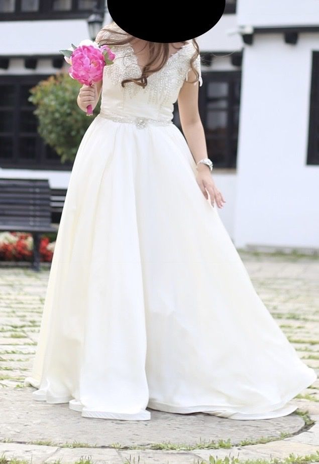 Vestiti: Wunderschönes Brautkleid Gr.38 aus Seide – Usato da Urdorf venduto da esa_gsx5 1