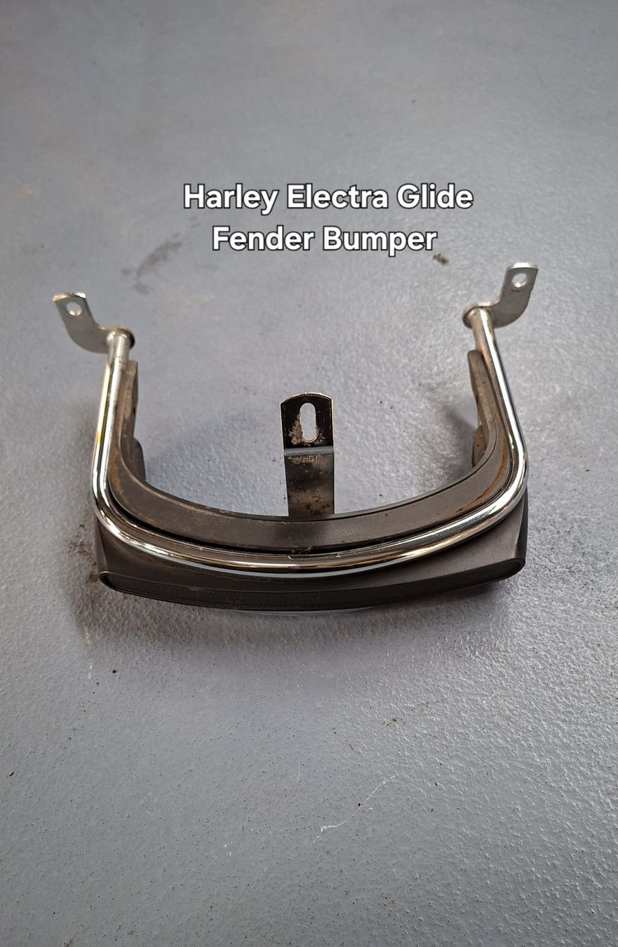 Harley-Davidson Tutti i ricambio per moto: Harley Davidson Electra Glide Fender Bumper – Usato da Alpnach Dorf venduto da Motorrad-Girl