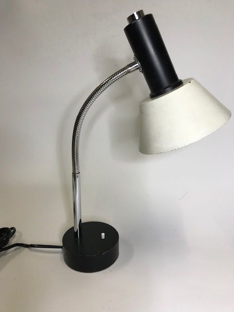 Lampade: Tischlampe mit Schwanenhals 60er – Usato da Zürich venduto da gigimai67