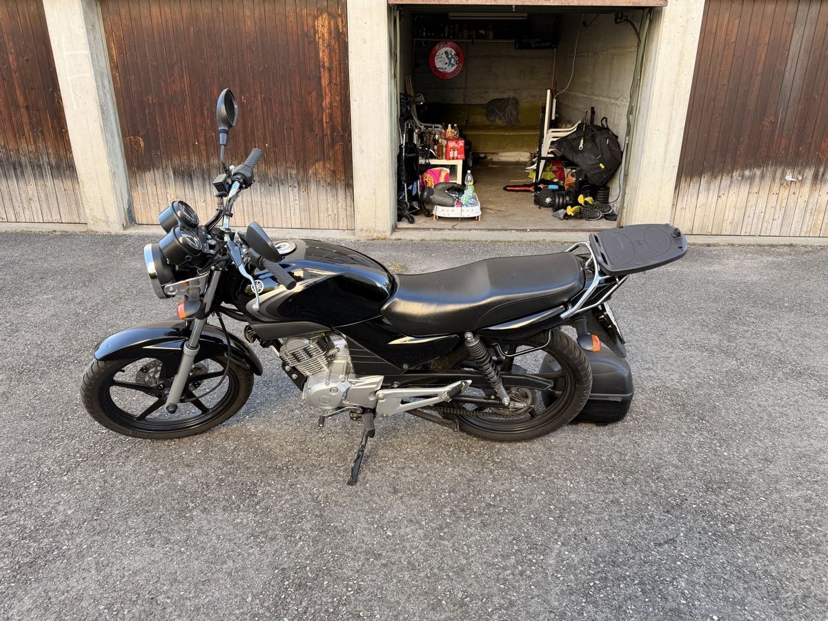 Yamaha Strada: Moto Yamaha ybr125 – Usato da Glovelier venduto da pet_sfh7 2