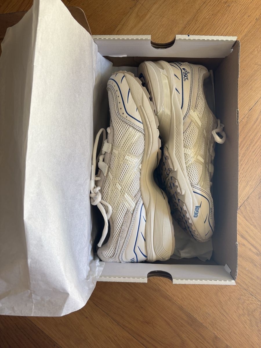 Asics Chaussures hommes: ASICS above the clouds sneakers  – Neuf (Voir description) à Genève par flo_qxp6 3