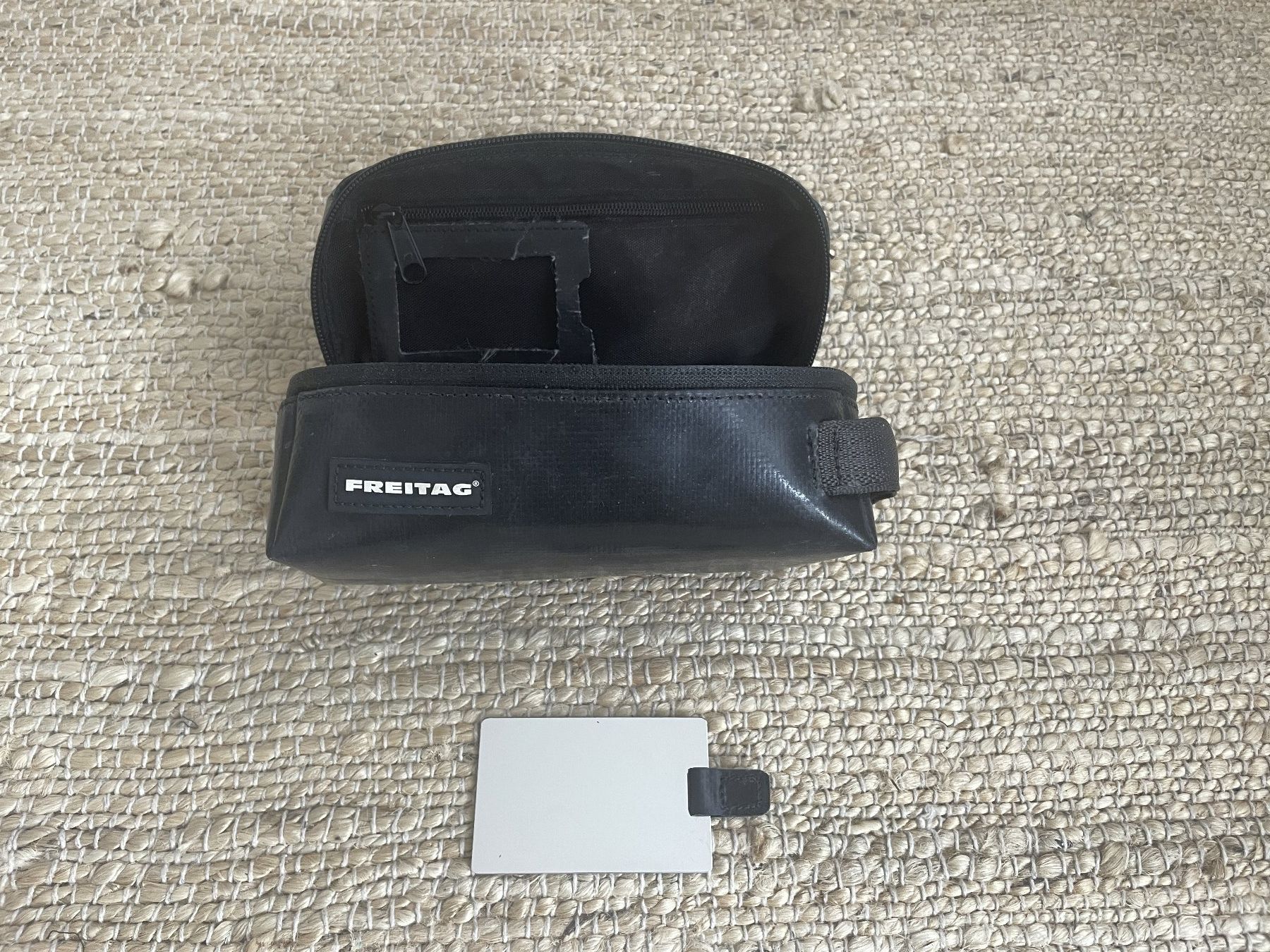 Freitag Custodie per cosmetici: FREITAG Necessaire F35 – Usato da Bern venduto da Leer.gut 3