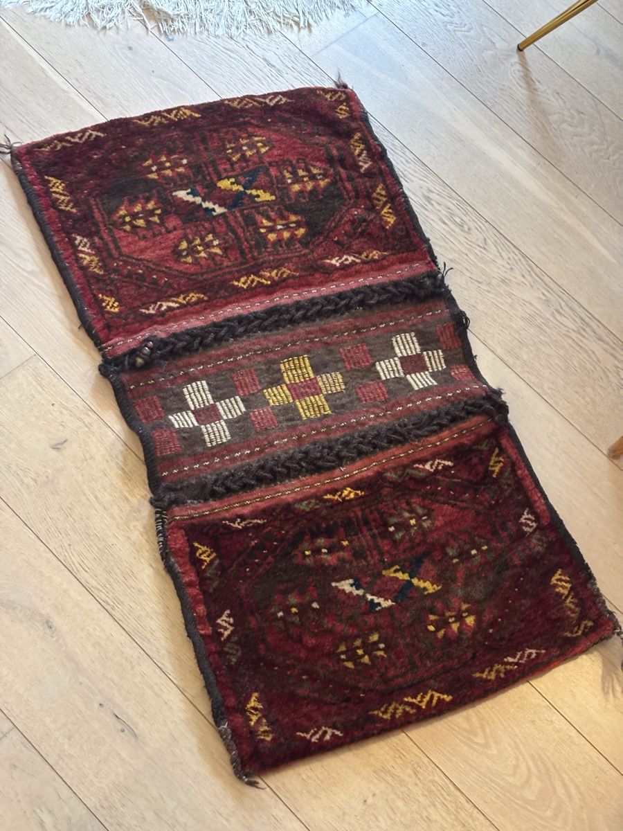 Teppiche: Antike Orient Teppiche - Kelim - Sammlung - Kameltasche – Gebraucht aus Winterthur von JAKU.SPACE 2