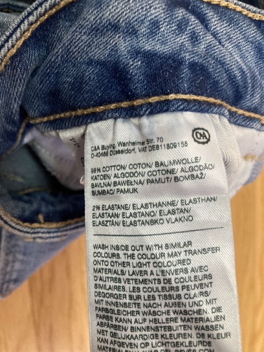 Jeans: Jeans dreiviertel Gr. 44 – Nuovo (secondo la descrizione) da Thun venduto da Vans_98 2