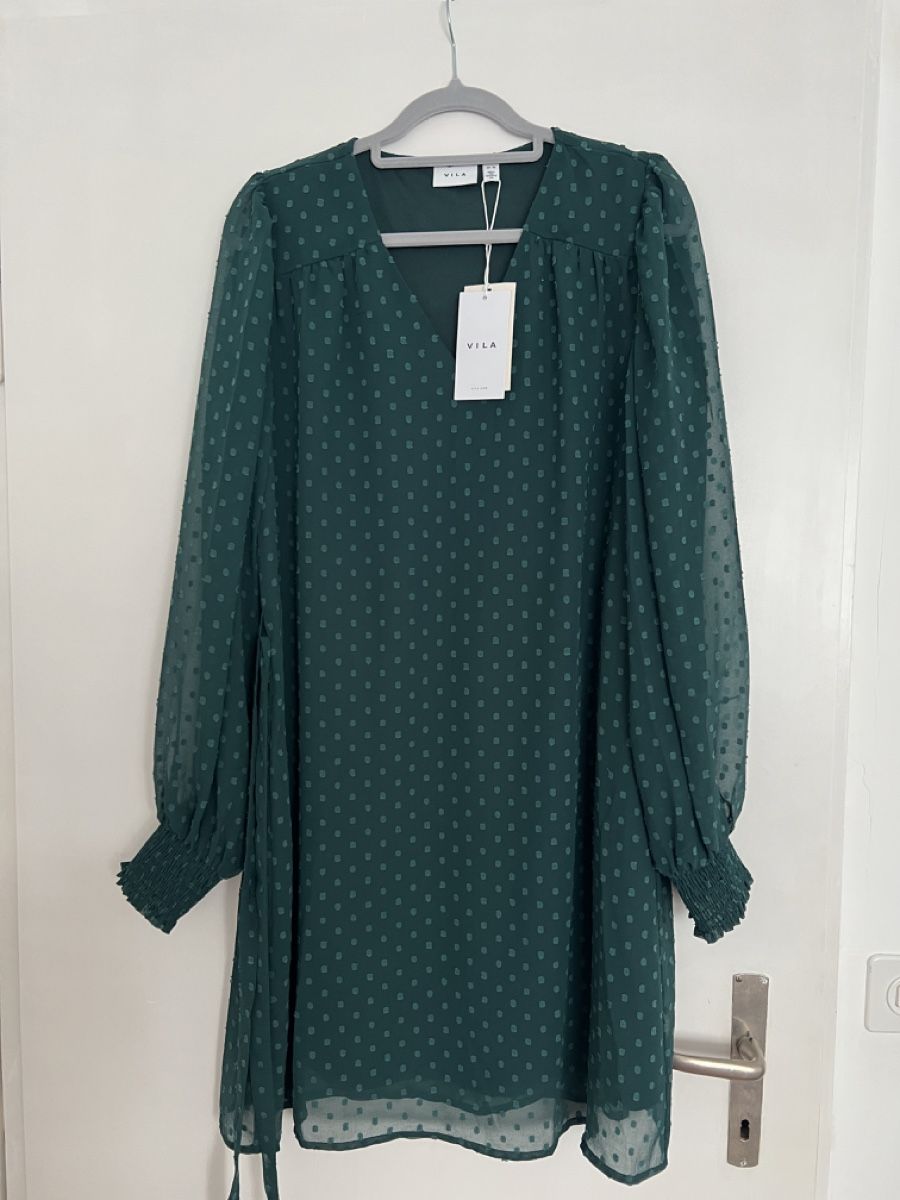 Vila Vestiti: Kleid VILA – Nuovo (secondo la descrizione) da Baar venduto da rom_j56y