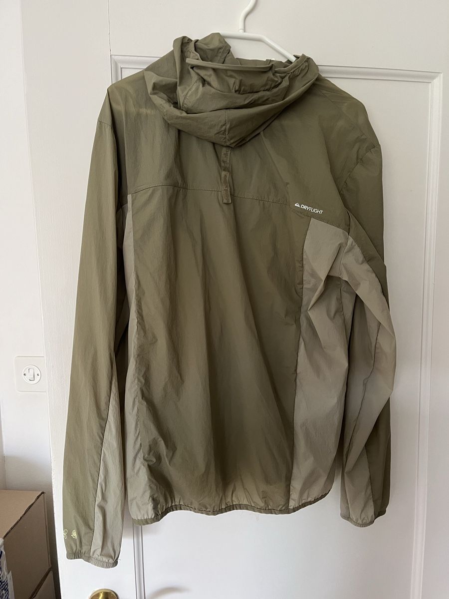 Quiksilver Jacken: Quiksilver Windbreaker M – Gebraucht aus Bern von vad_7whw 1