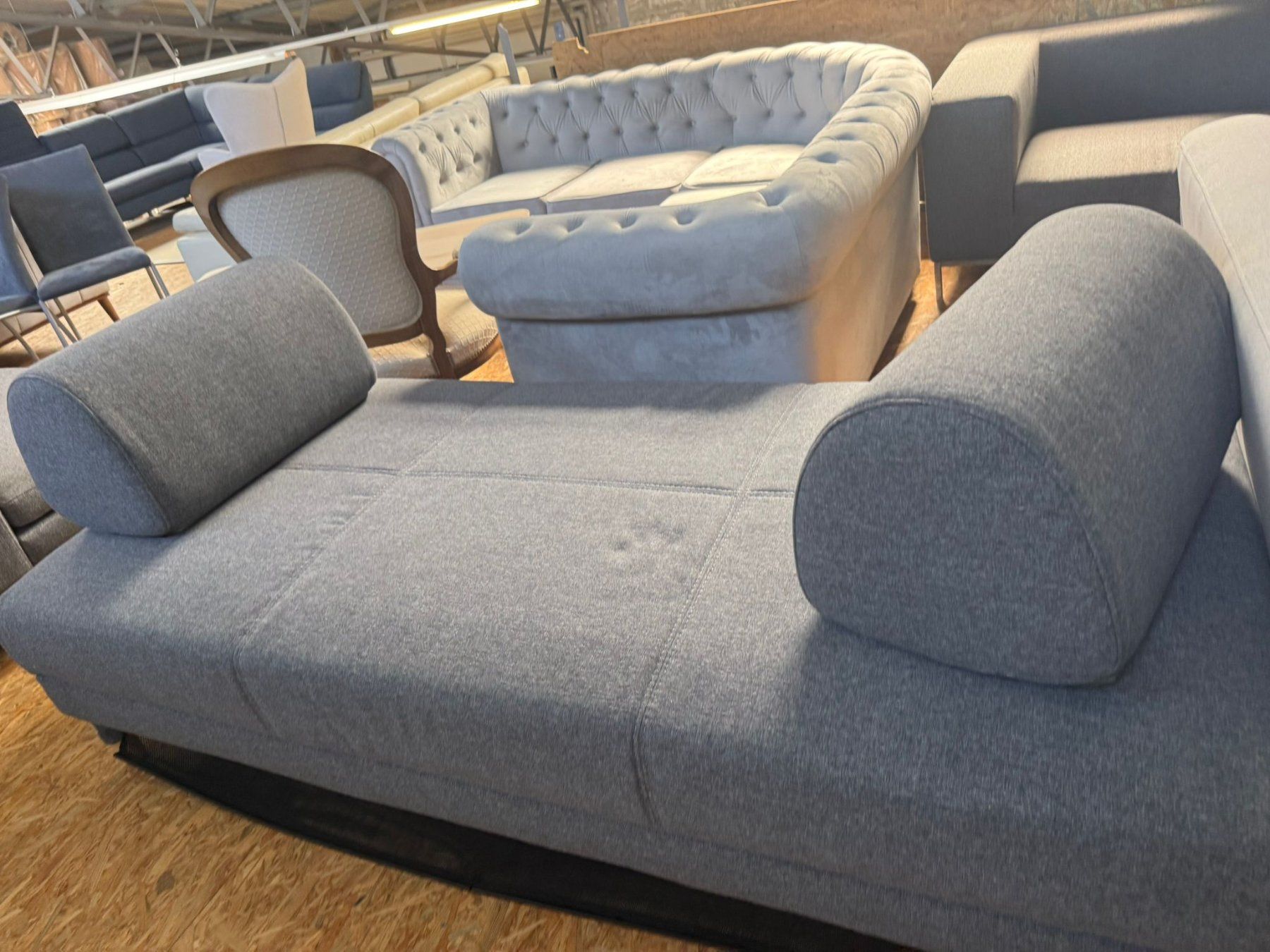 Betten: Bett-sofa – Gebraucht aus Dietikon von arj_lrs8 3