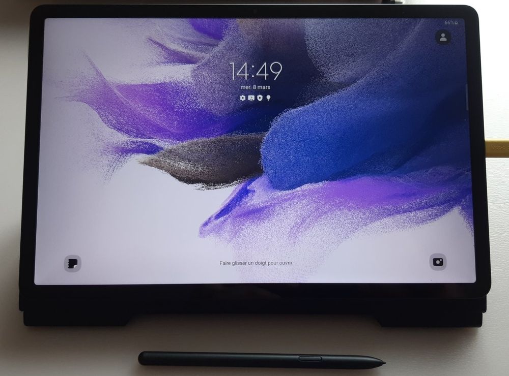 samsung galaxy sm t733