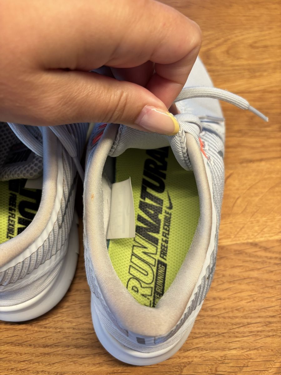 Nike Damenschuhe: Nike Turnschuhe  – Gebraucht aus Muhen von Claudi1985 6