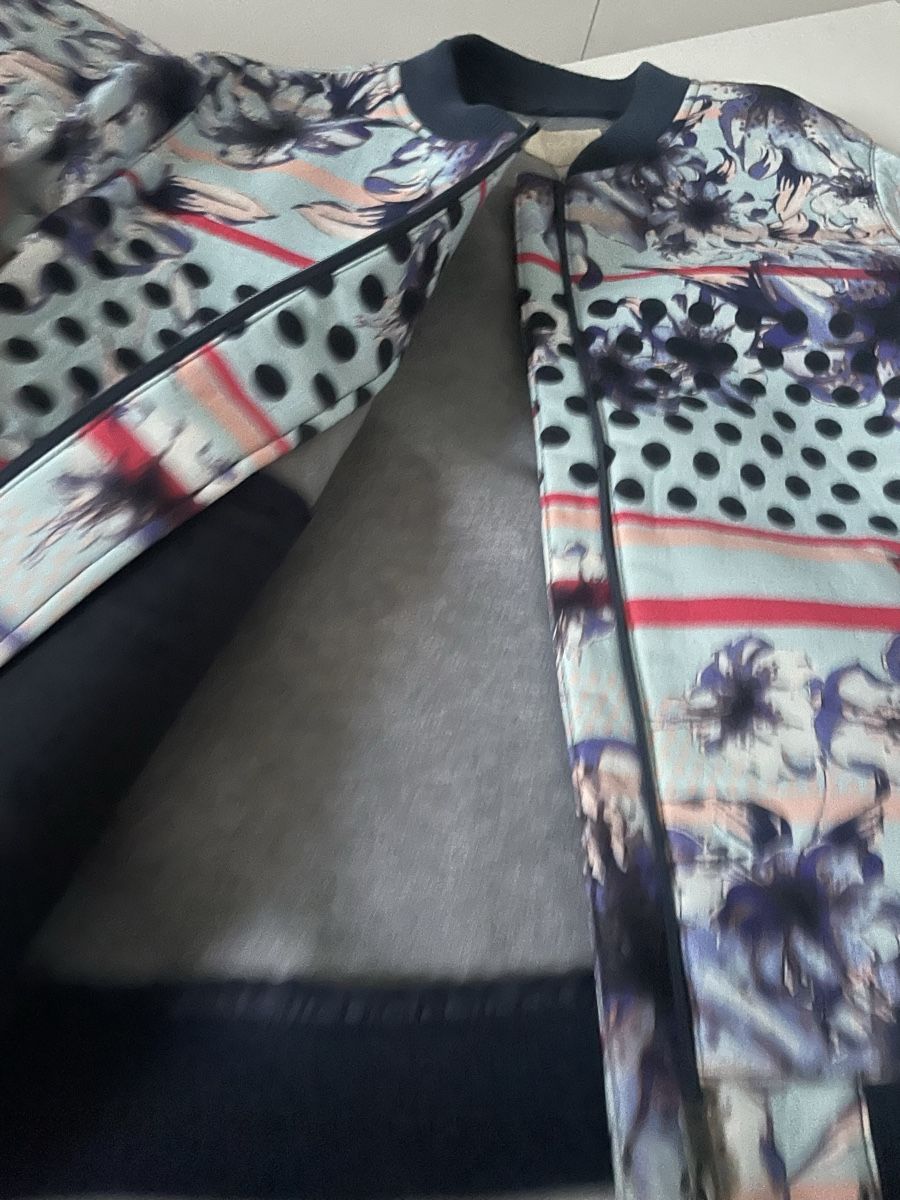 Roxy Vestes: Jacke Roxi neu bunt – Neuf (Voir description) à Mettmenstetten par yulianka19 1