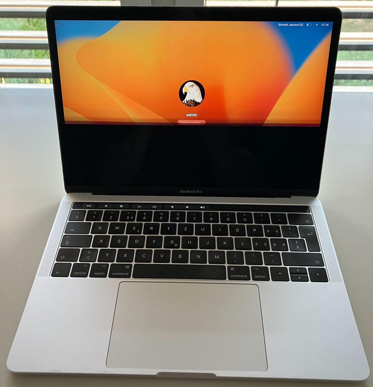 Apple Notebooks: MacBook Pro 13" 2017 / 8GB / 256GB SSD / Touch Bar – Gebraucht aus Meisterschwanden von Discus0 8