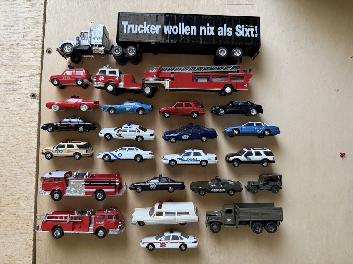 Modellini d'auto: Modèles US 1/87 / HO – Usato da Morrens VD venduto da YannD02