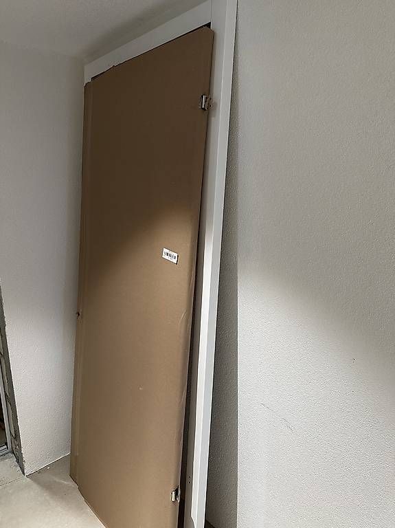 Türen: Porte avec cadre  – Gebraucht aus Sorvilier von leb_gzz9 2