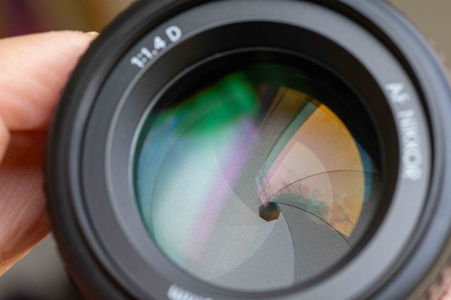 Nikkor Objektive: Nikon Nikkor 50mm f1.4 AF-D – Gebraucht aus Schwerzenbach von floridan 7