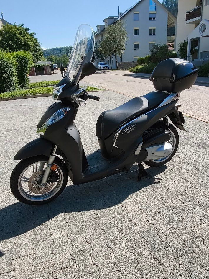 Honda Scooter: Honda SH300A, MFK 04.2026, 6600km – Usato da Stallikon venduto da Signs-World 5
