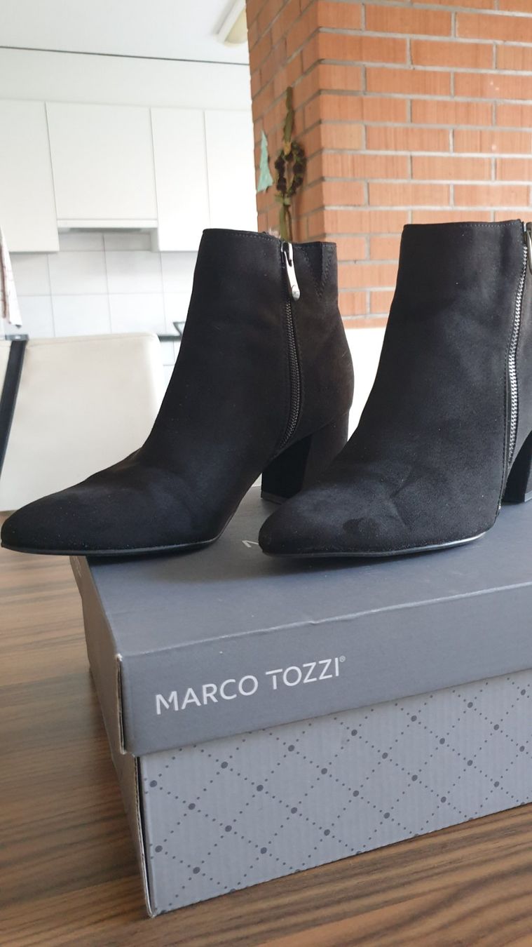 Scarpe da donna: Marco Tozzi Stiefeletten Schwarz Gr. 38 – Usato da Dietikon venduto da Antopo 3