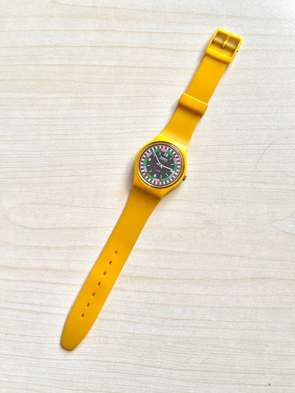 Swatch Orologi: Swatch Uhr, Vintage 1984, Gelb – Usato da Grenchen venduto da chththl 4