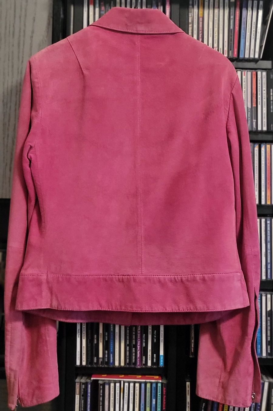 Giacche: Veste en daim, taille 34. – Usato da Neuchâtel venduto da wikit 3