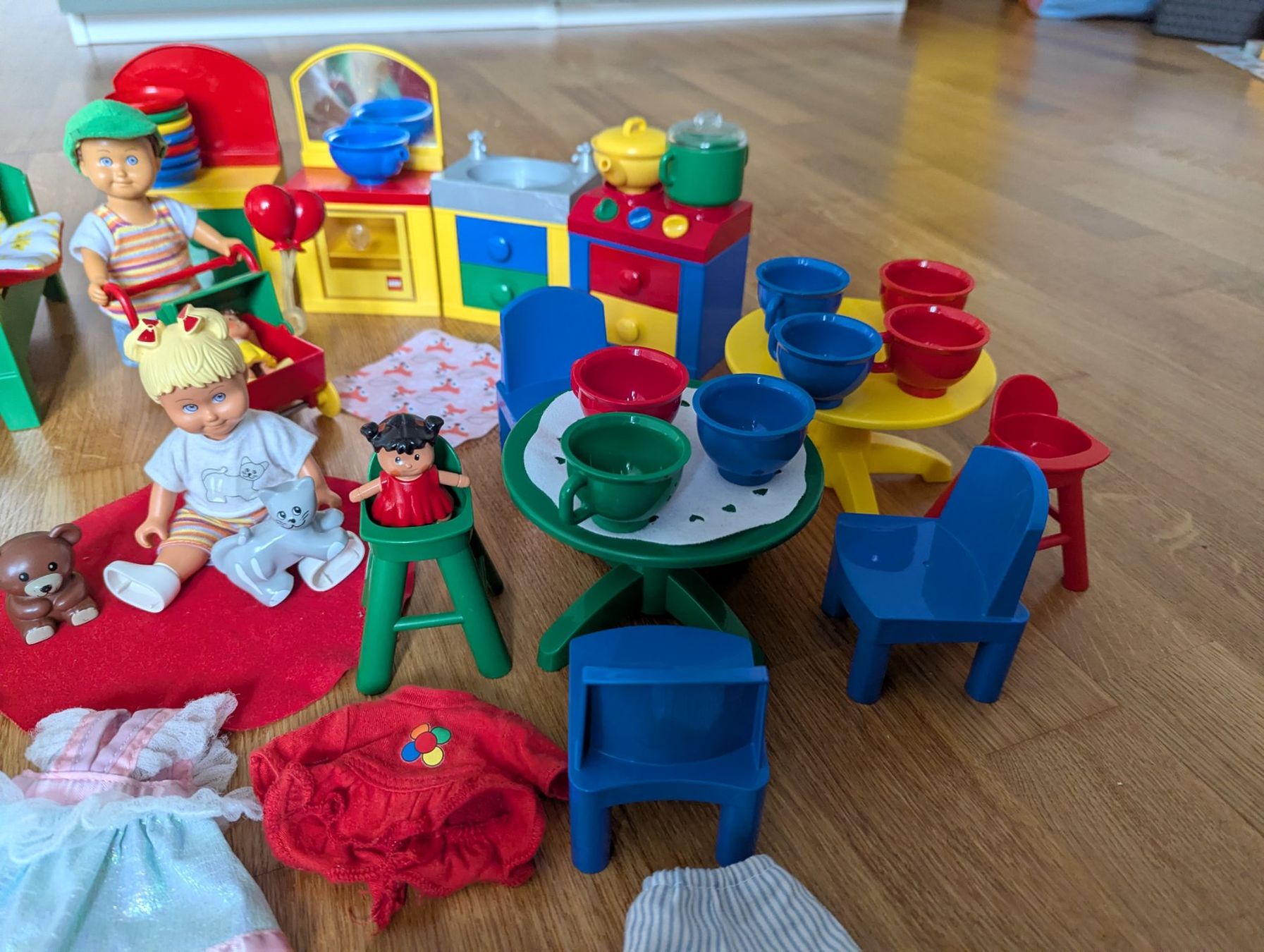 Lego Giocattoli: Lego Duplo Explore Dolls/ Grosse Puppen 3 – Usato da Ormalingen venduto da marithias23 4