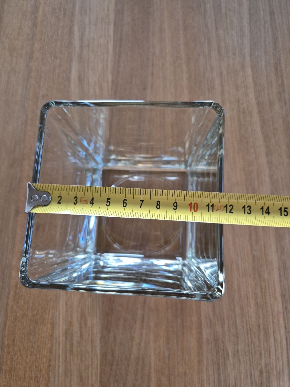 Gläser: Elegante, quadratische Glasvase – Gebraucht aus Bern von miruslav 1