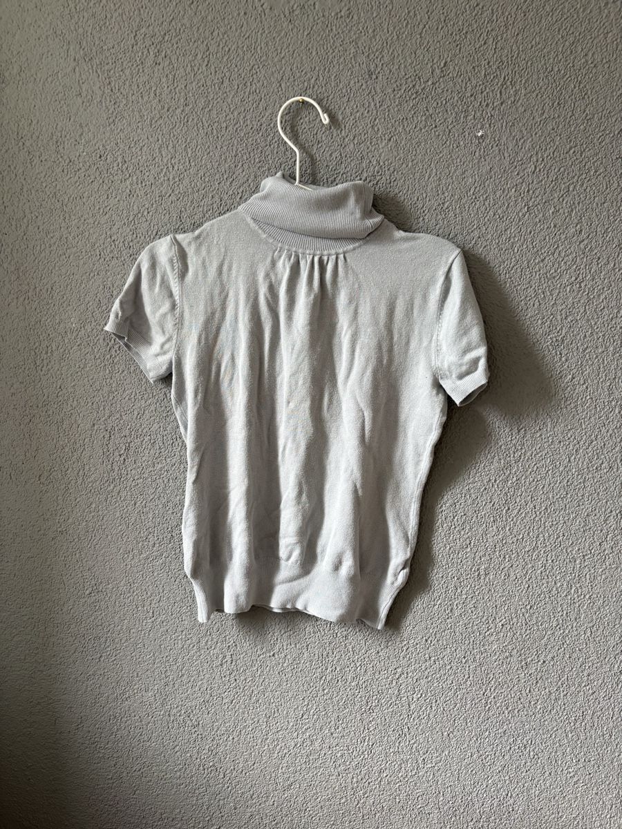 Maglioni & Felpe: T-shirt col roulé bleu  – Usato da Malleray venduto da lol_96pf