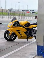 Honda CBR1000RR Fireblade 2004  Moto de piste  Akrapovi