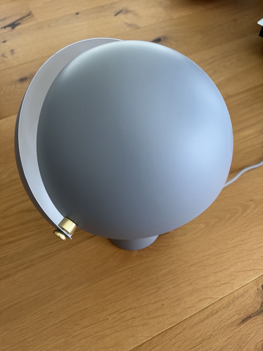 Lampade: Design Tischleuchte – Usato da Maienfeld venduto da sf219