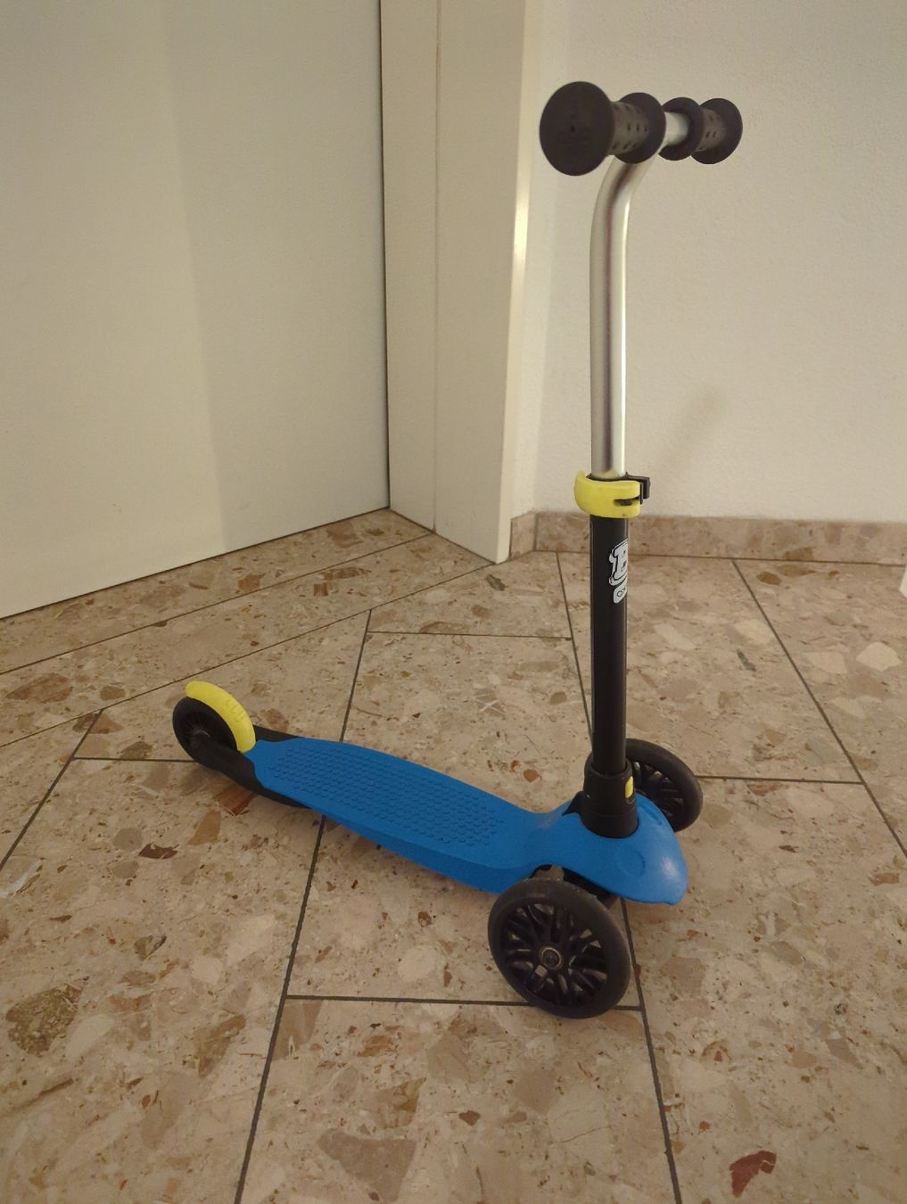 Decathlon Véhicules pour enfants: Decathlon Oxelo B1 Trotti – D'occasion à Eglisau par raf_hn2x 2