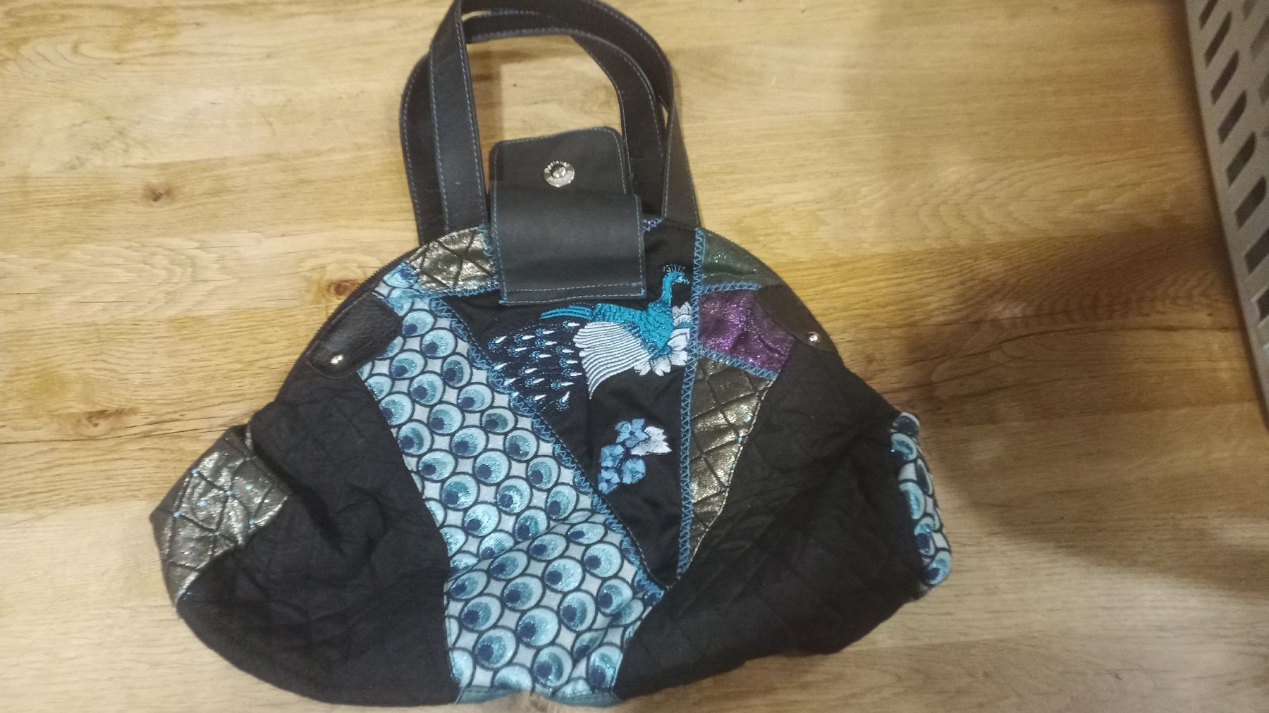 Desigual Borse da donna: originelle Handtasche Desigual aus Stoff – Usato da Hinterforst venduto da edelwyss77 1