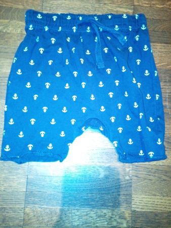 kurze, blaue Hosen mit lustigem Ankermotiv, Grösse 74