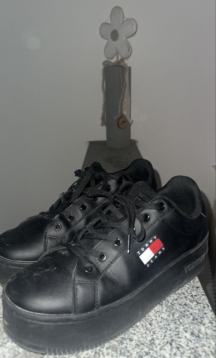 Tommy Hilfiger Scarpe da uomo: Tommy Jeans Sneaker Grösse 40 – Nuovo (secondo la descrizione) da Oftringen venduto da tola19