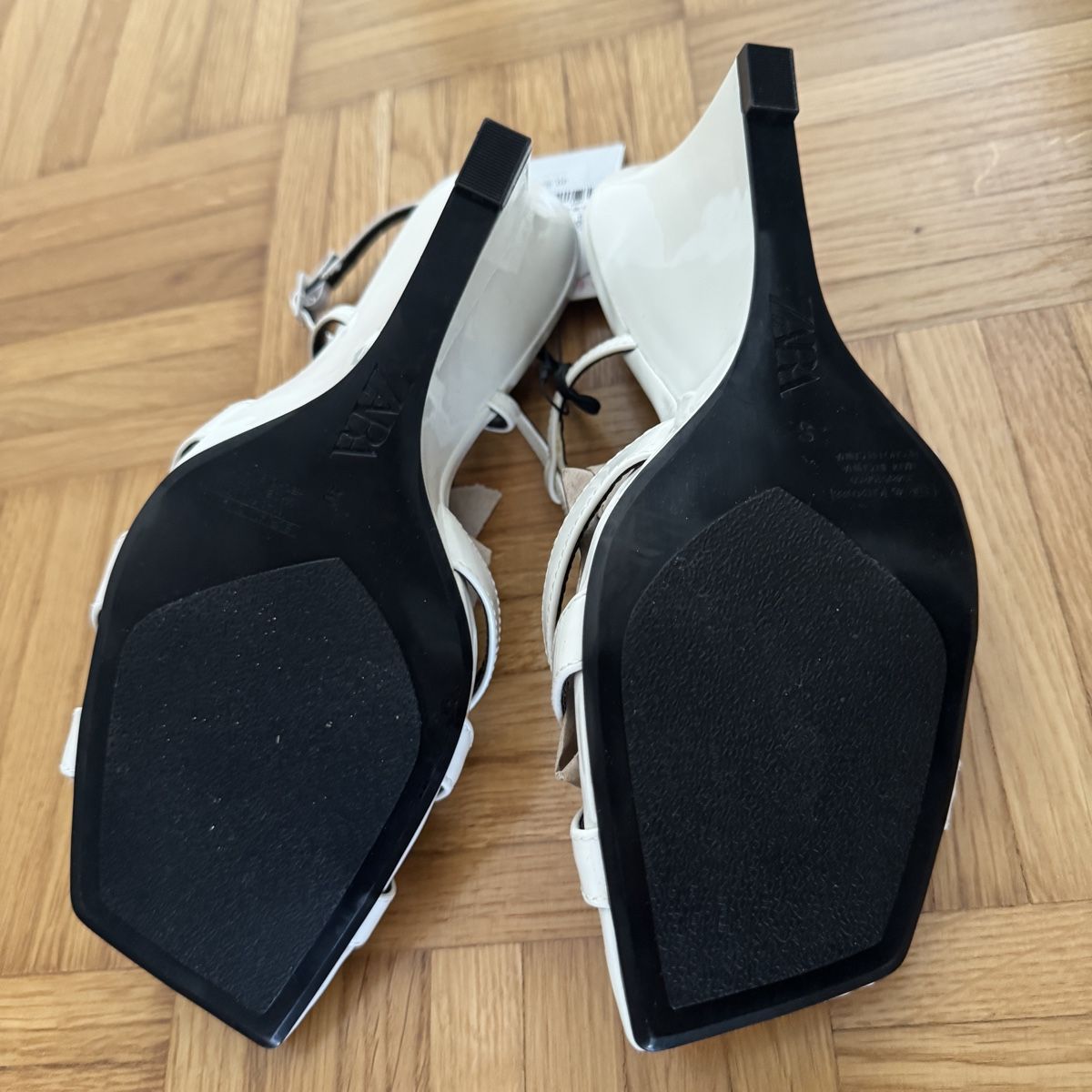 Zara Scarpe da donna: ZARA Keilabsatz Sandalen Gr. 40 – Usato da Wetzikon ZH venduto da tuna83 8