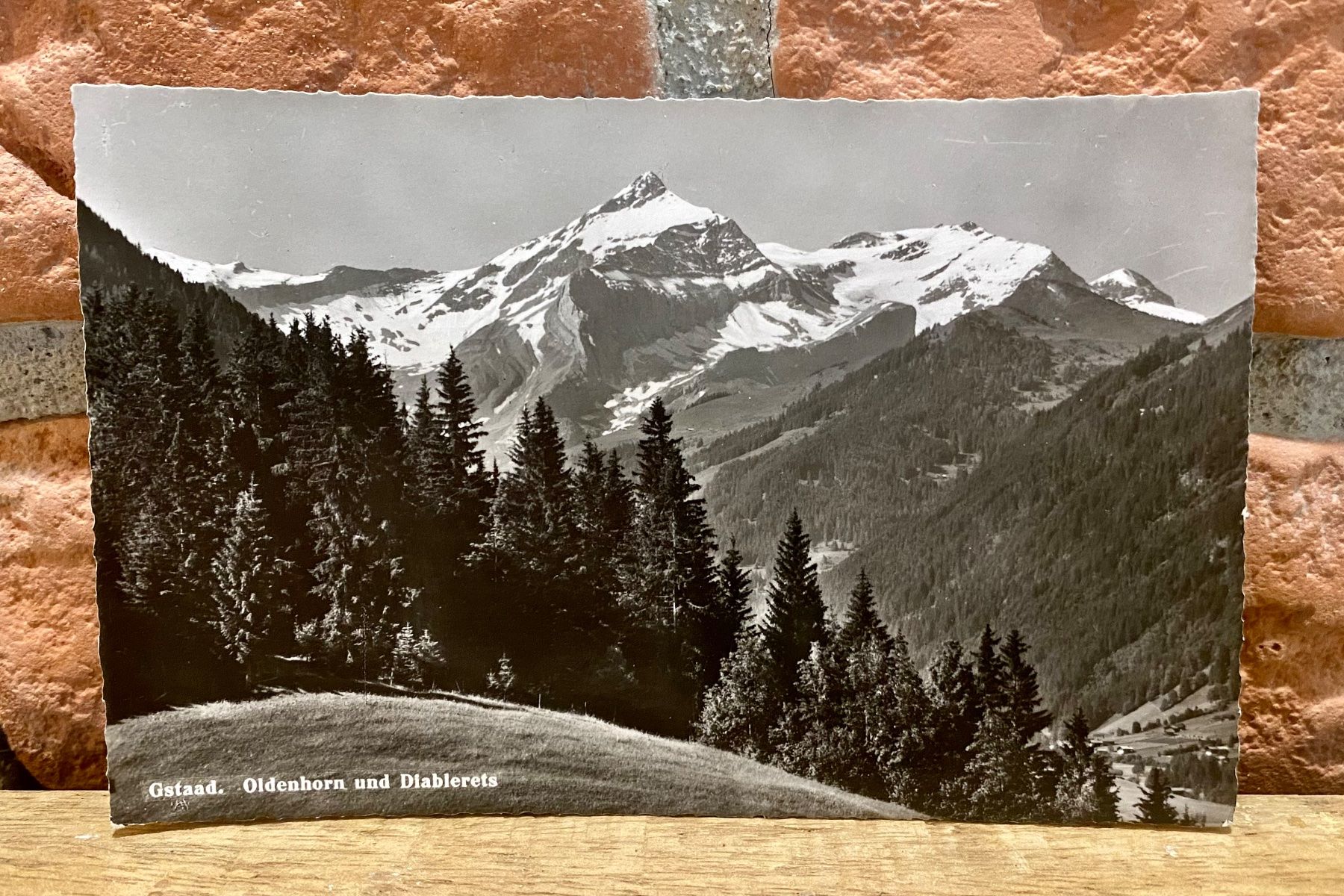 Ansichtskarten: GSTAAD - Oldenhorn & Diablerets - Berner Oberland – Gebraucht aus Root von ENGLAND-TREASURES