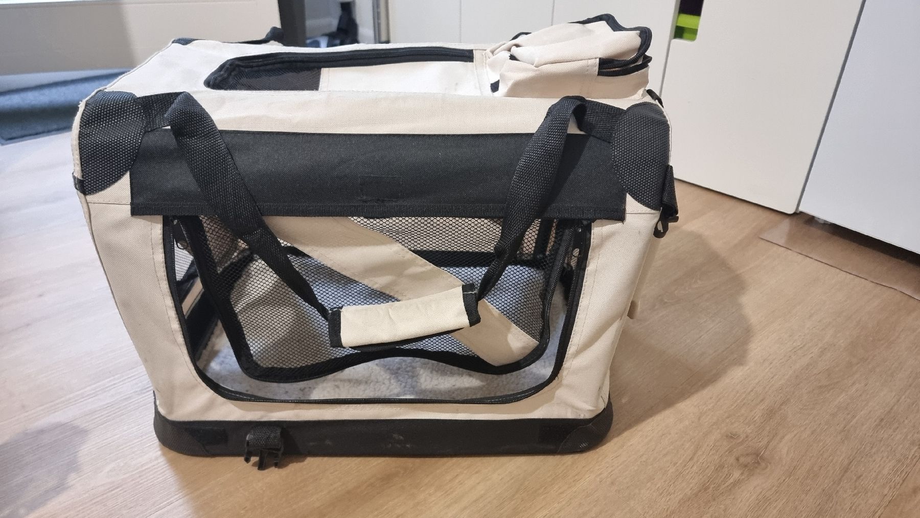 Cucce & Letti: hundebox s – Usato da Basel venduto da sil_t6p8 1
