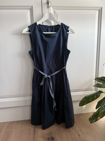 Kleid dunkelblau Grösse M Woolrich