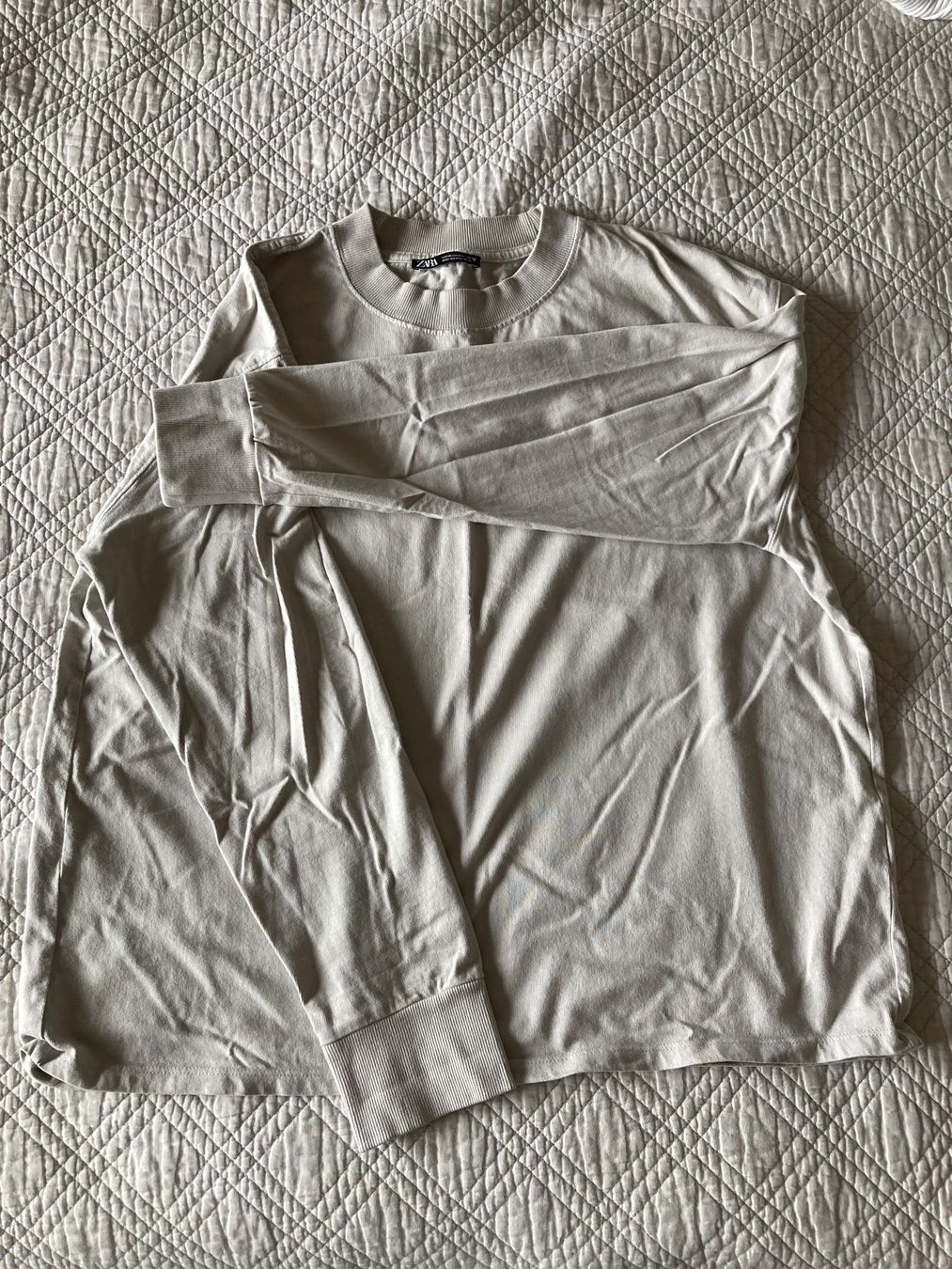 H&M Pullover & Sweatshirts: Pull – Neu (gemäss Beschreibung) aus Lausanne von shabnam.t 2