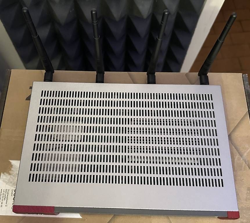 Zyxel Firewall: ZYXEL USG60W - Firewall – Usato da Zürich venduto da tedmaster 1