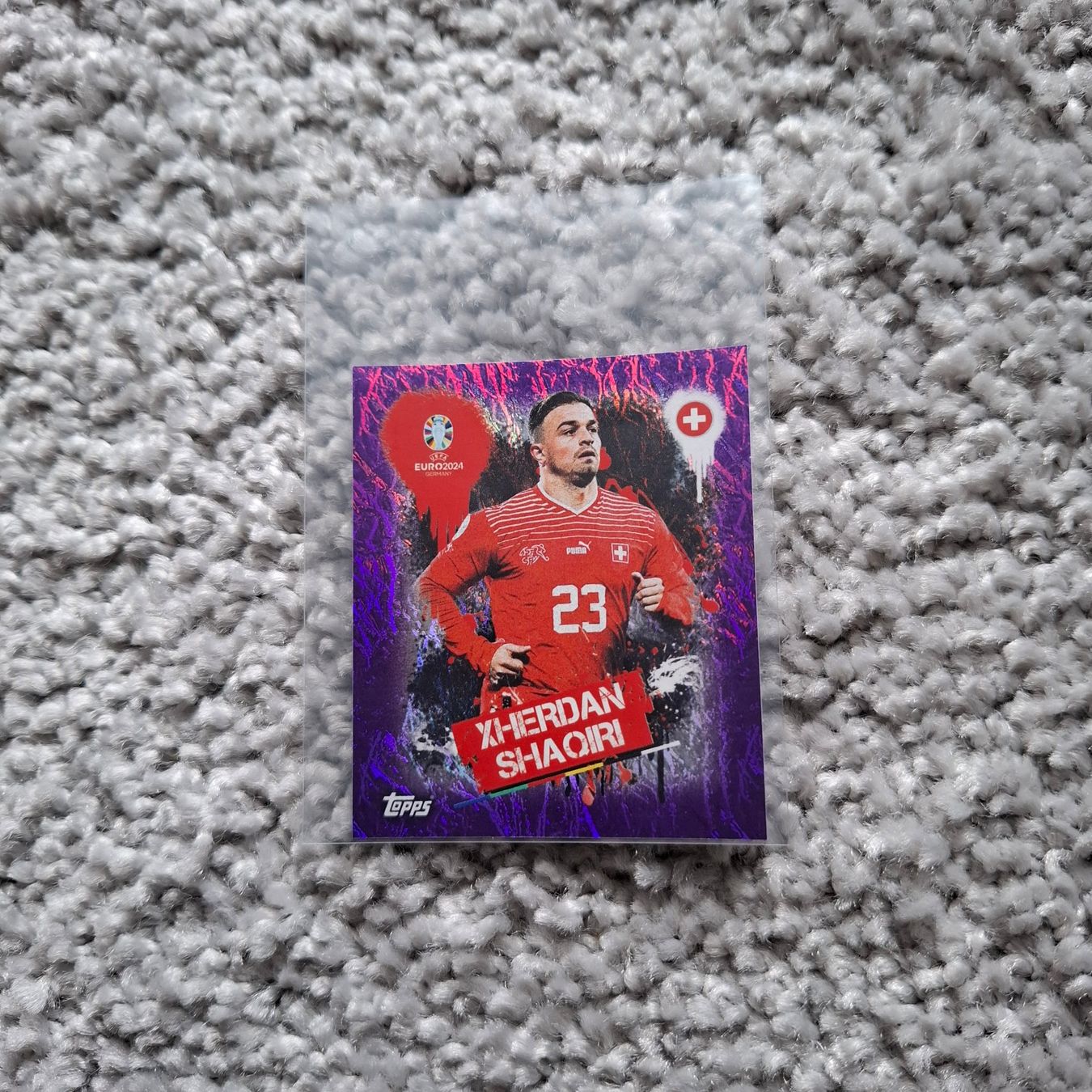 Topps Carte collezionabili: UEFA EURO 2024 Germany-PURPLE Parallel SUI3 – Nuovo (secondo la descrizione) da Hombrechtikon venduto da Tinea82