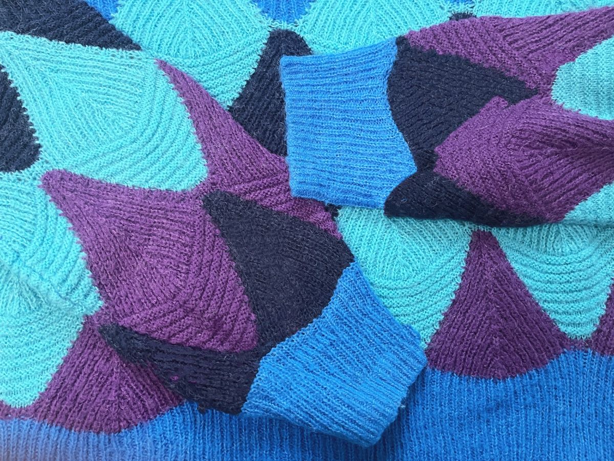 Maglioni & Felpe: Wool blend Knitted Sweater, Diamond Pattern Cosy & Unique – Nuovo (secondo la descrizione) da Basel venduto da 550_ckp6 4