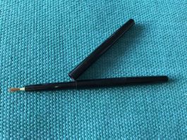 Pinceau eye-liner rétractable